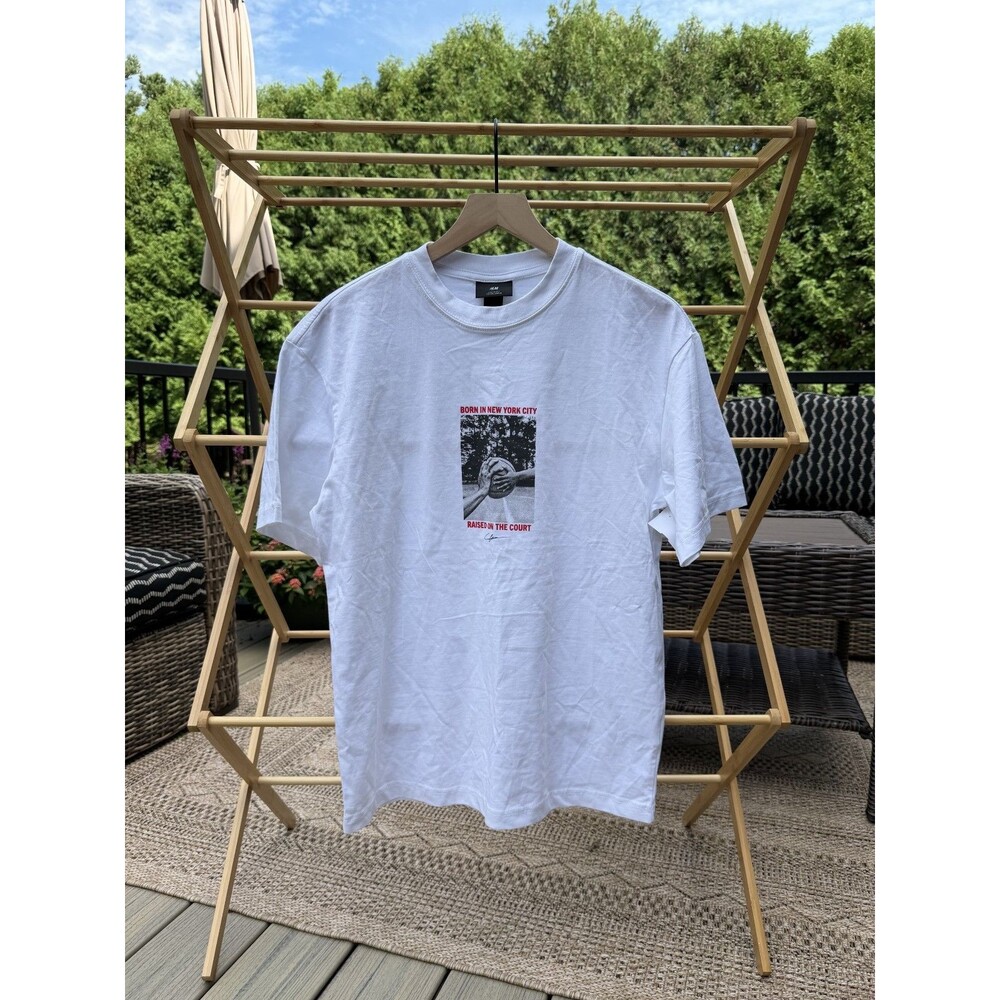 H&M - Basketball Graphic Tee - Mens XS